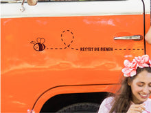 Laden Sie das Bild in den Galerie-Viewer, Rettet die Bienen Autoaufkleber