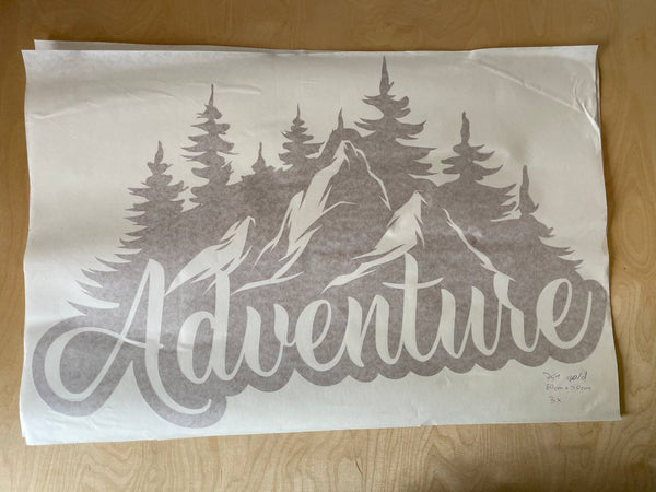 Aufkleber Adventure Wald 80x50cm gold glanz