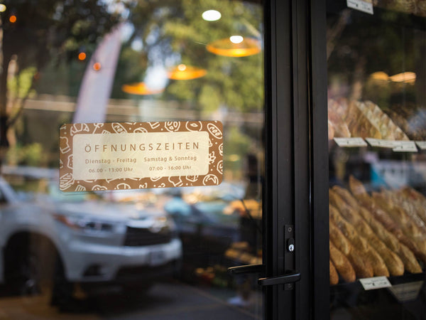 Öffnungszeiten Aufkleber Bäckerei Modern