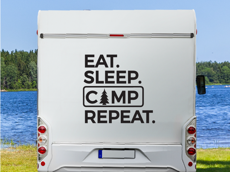 Etiqueta engomada de RV Comer, dormir, acampar y repetir moderno