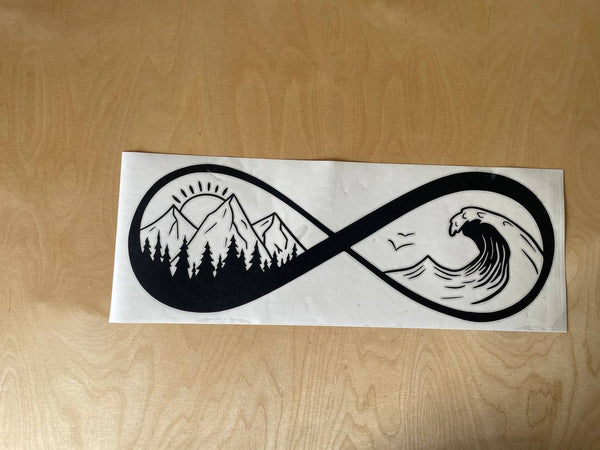 Aufkleber Unendlich Wald, Berge & Wasser 40cm schwarz