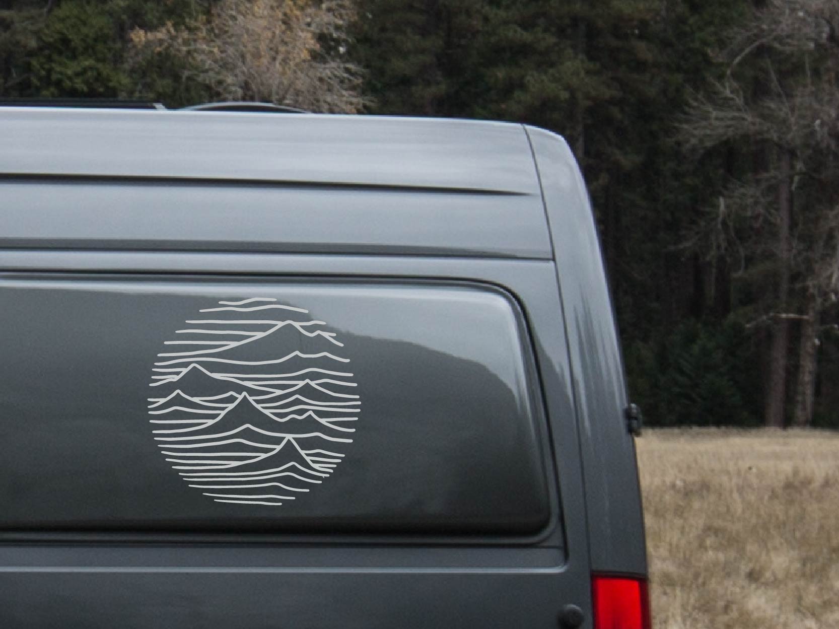 Berge Linie Wohnmobil Aufkleber grau