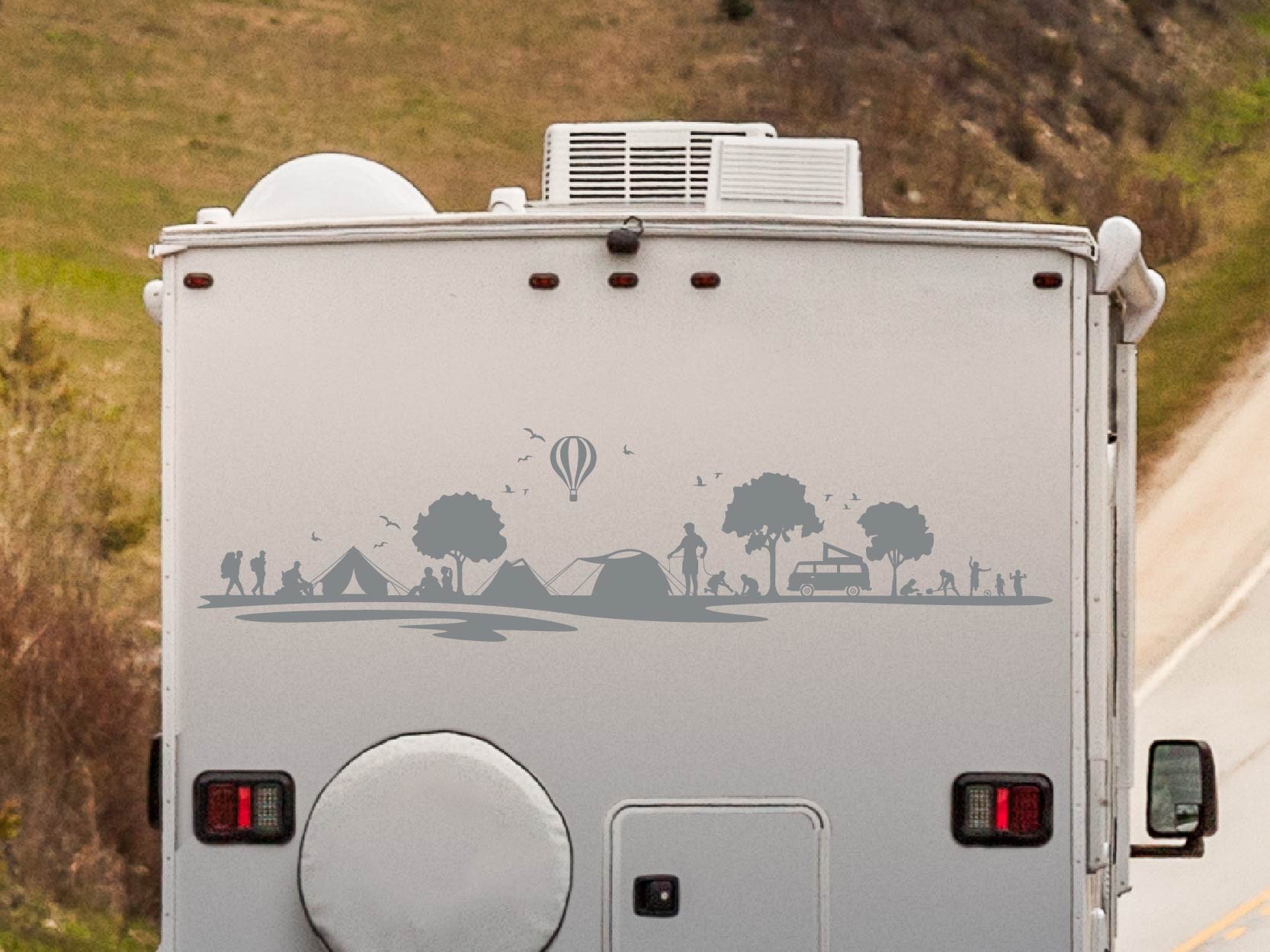 Berge und Wald Camper Wohnmobil Wohnwagen Camping Aufkleber