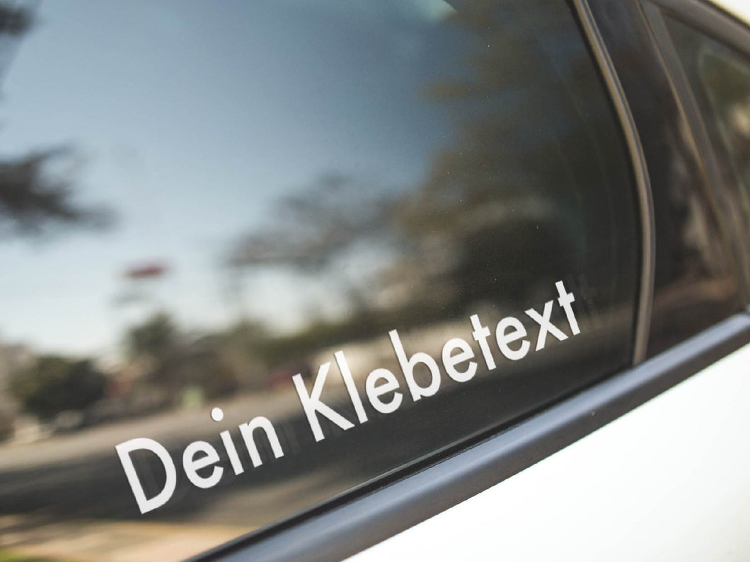 Klebebuchstaben fürs Auto erstellen